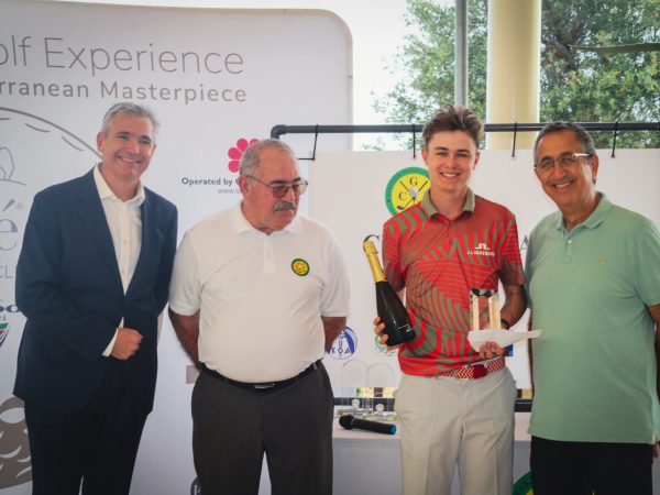 Großer Erfolg von Nico Müllner im internationalen Golf